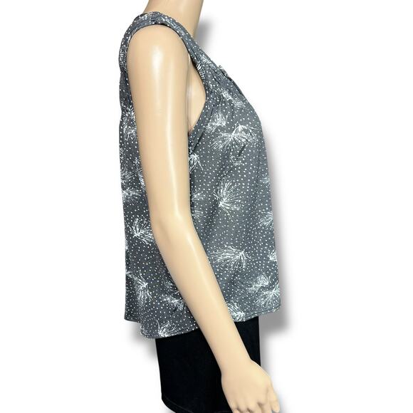 Maurices Womens Tank Top Sleeveless Pullover Laced V Neck Summer Gray White Med - Picture 2 of 11